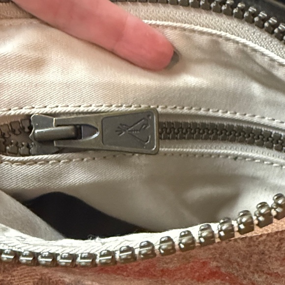 Classic Pendleton Brown and Tan Women's Bag - Picture 14 of 15